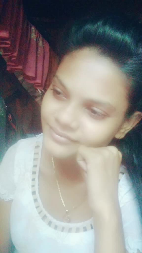 @🙈 busy girl 😋
