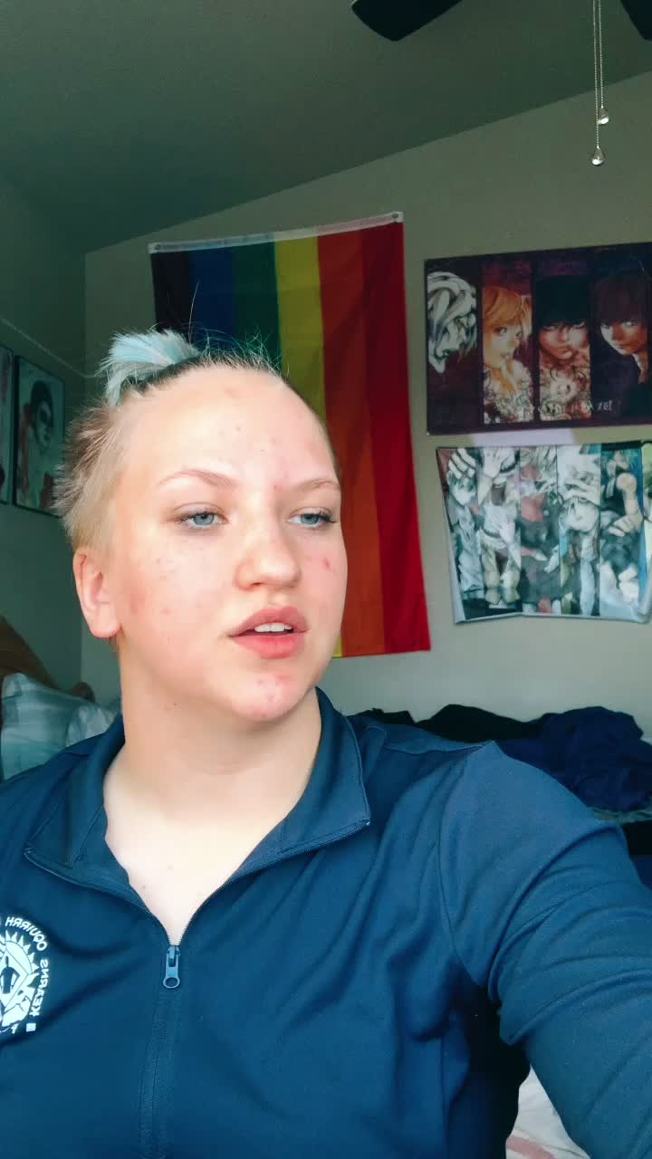 @LGBiTches