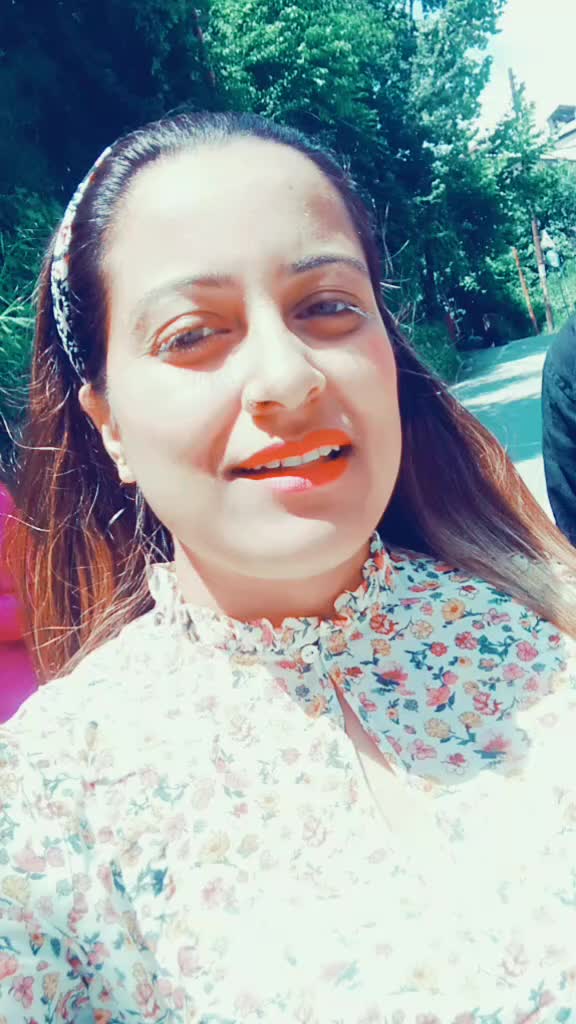 @Anjali singhaniya
