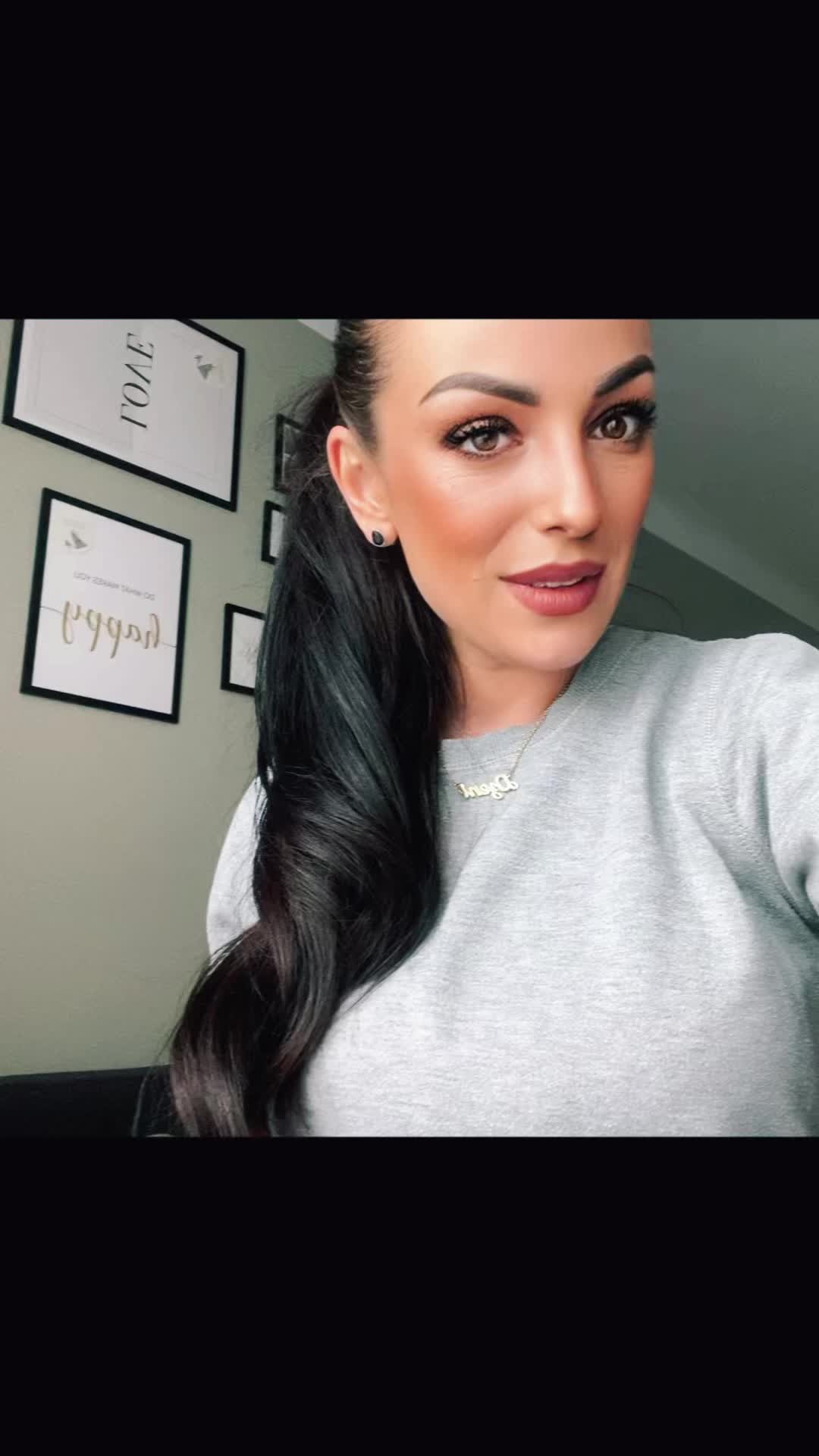 @Dzeni 🦋