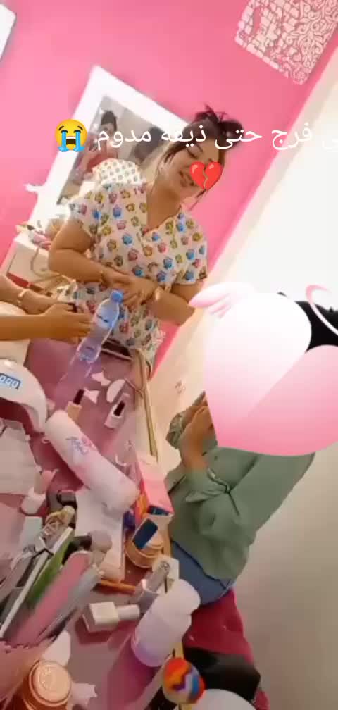 @مختصة في التجميل بدون جراحة