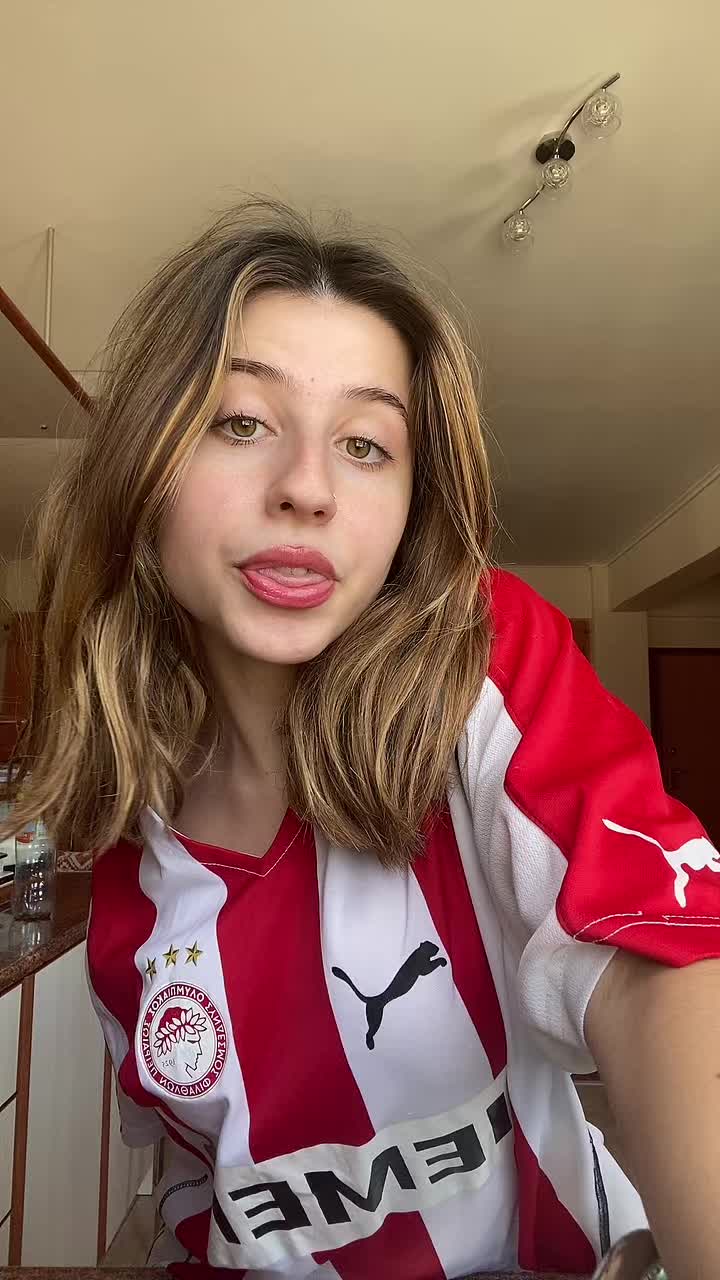 @Viviana🪭