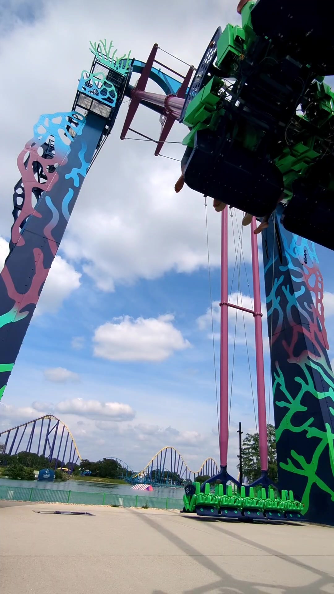 @Theme Park Network