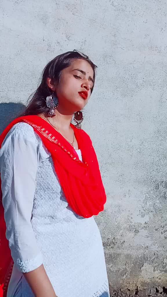 @Kriti Sharma