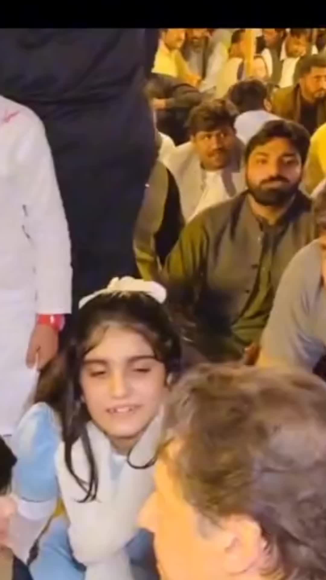 @@_KING_KHAN_👑✌️