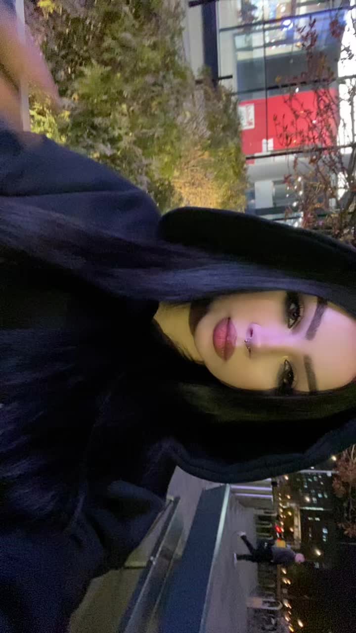 @🥵