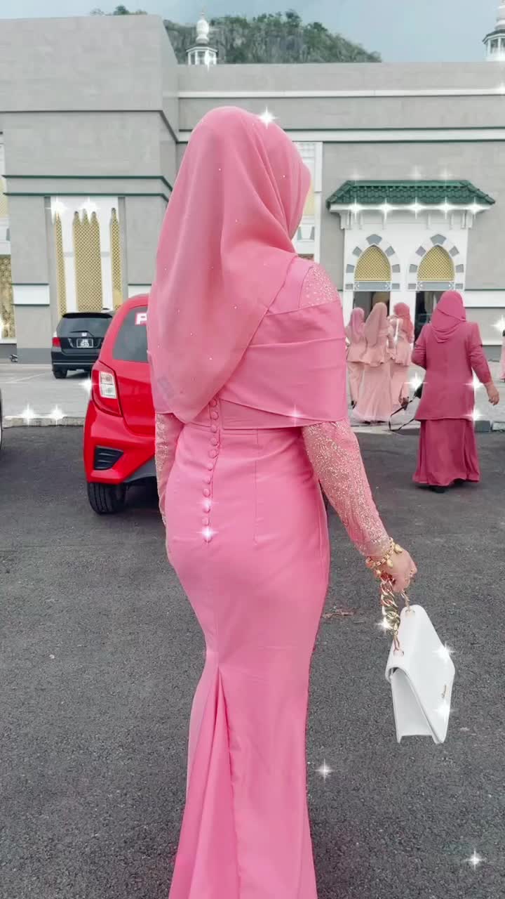 @Yana Celeh