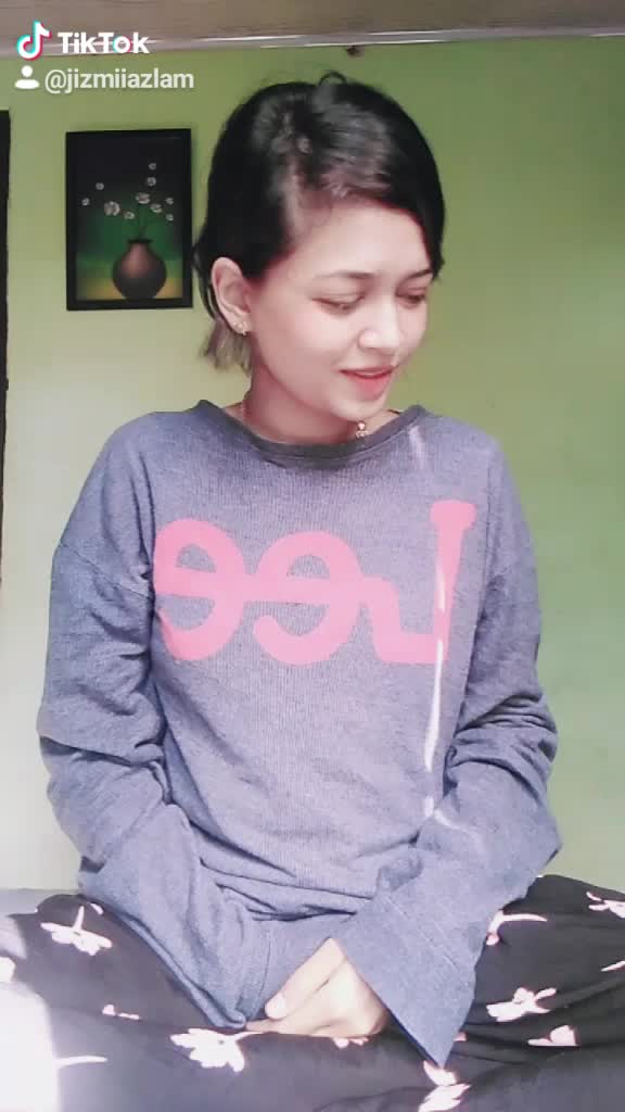 @Jizmii Nawazz