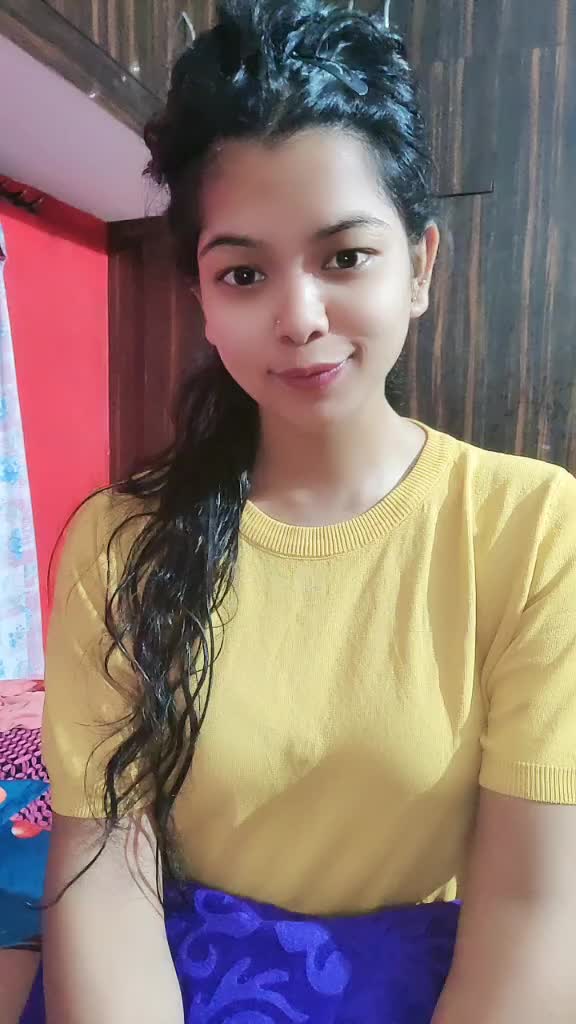 @पहाडी छोरी 18 ❤️❤