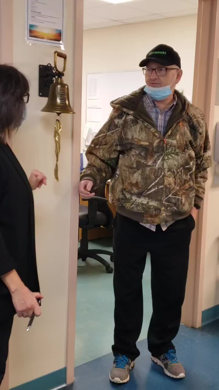 @Tracey 🇨🇦