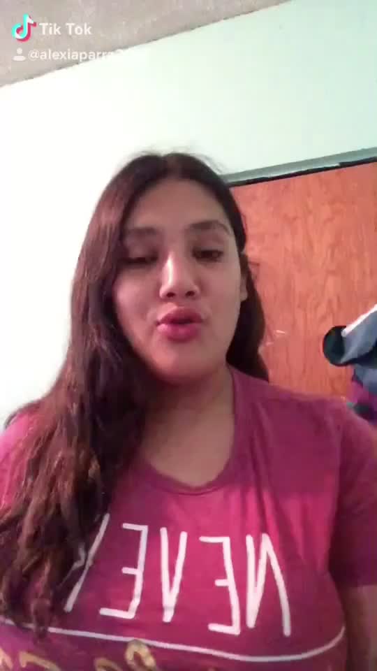 @Alexia Paola parra Arvayo