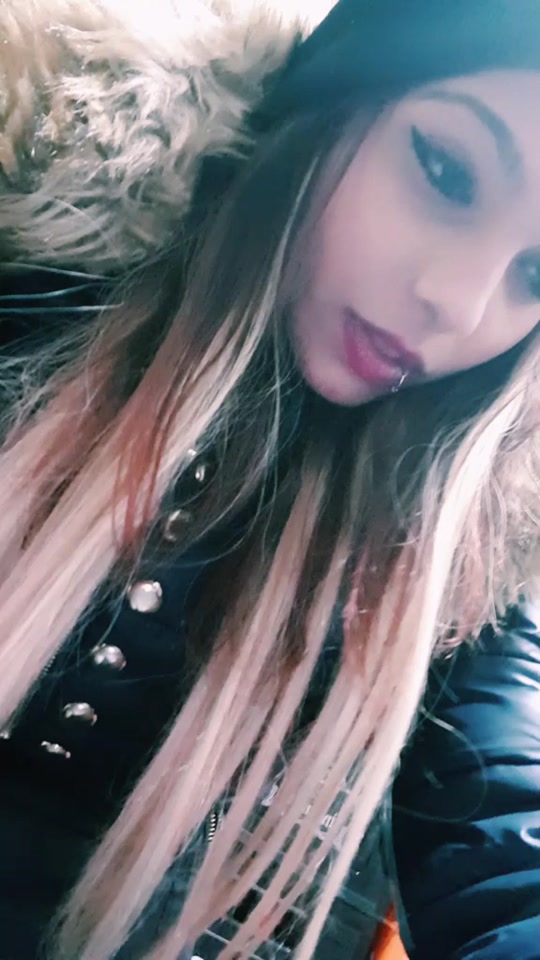 @ayca akkaya😋😎