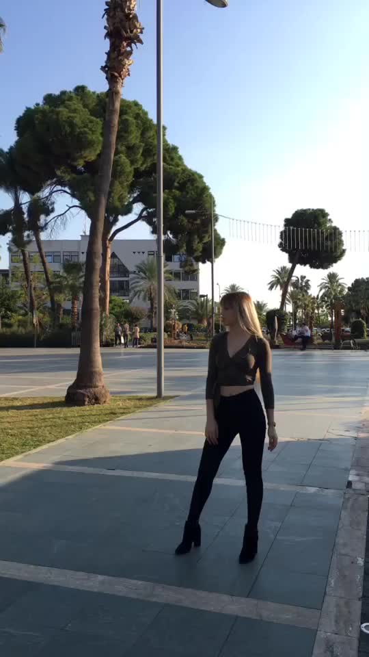 @feyzaabozz