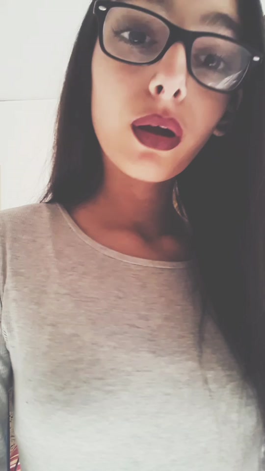 @Luna.๐น