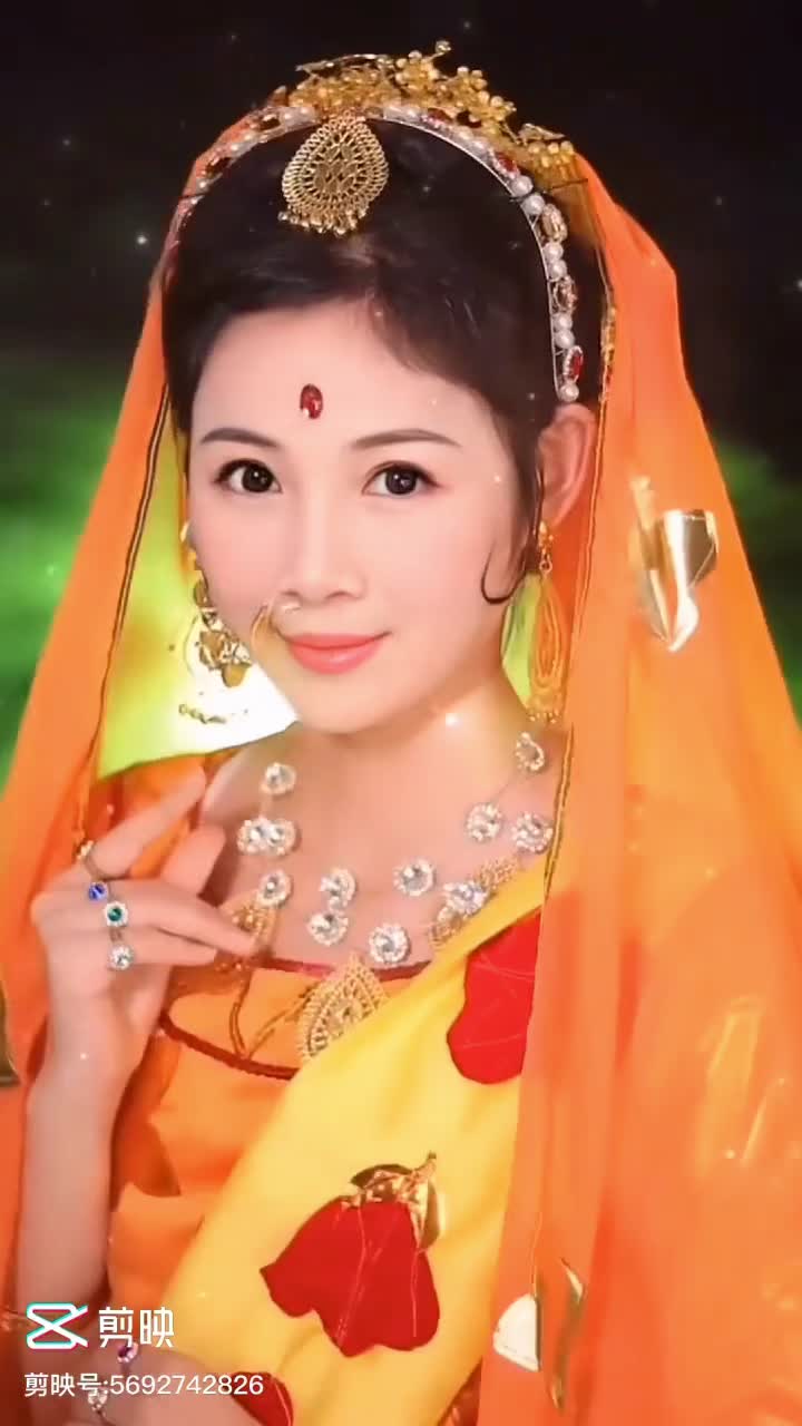 @1️⃣3️⃣0️⃣5️⃣ Hoàng Oanh 8️⃣0️⃣