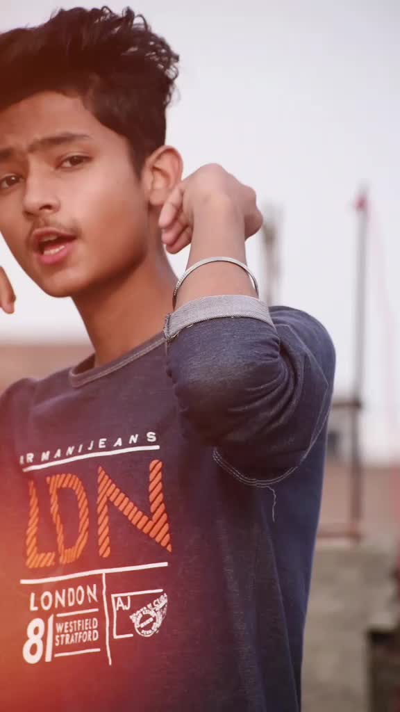 @Àyush Mishra