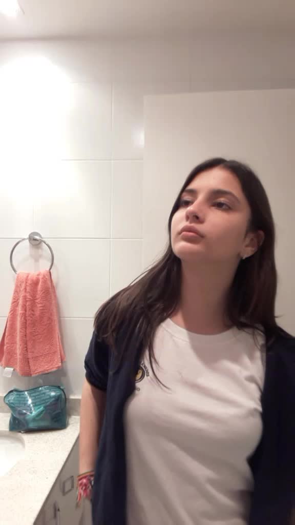 @Leticia De Andrade T