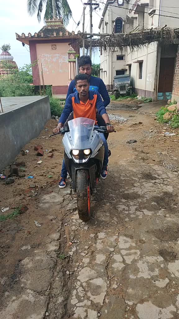 @Santosh Pradhan