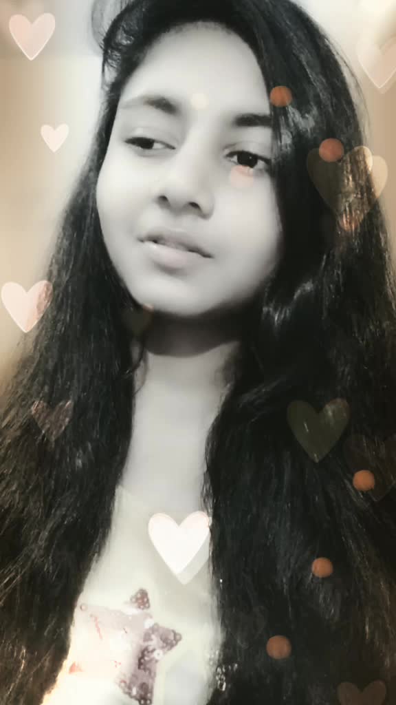 @Qūèéñ öf αľľ h£αřť