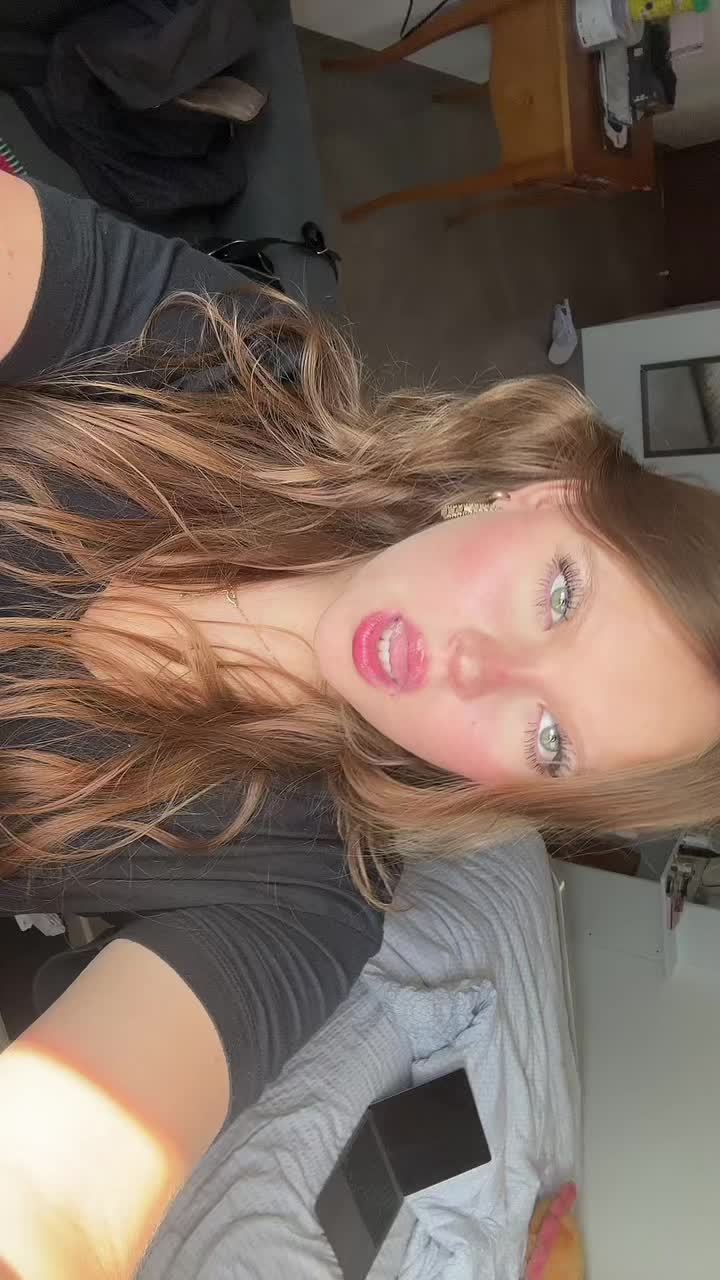 @Ale.