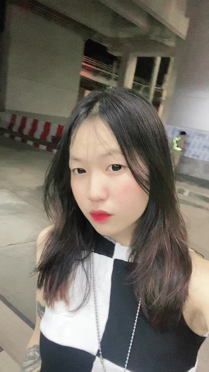 @Xiäø Ân Yuñ(เบอร์รี่)