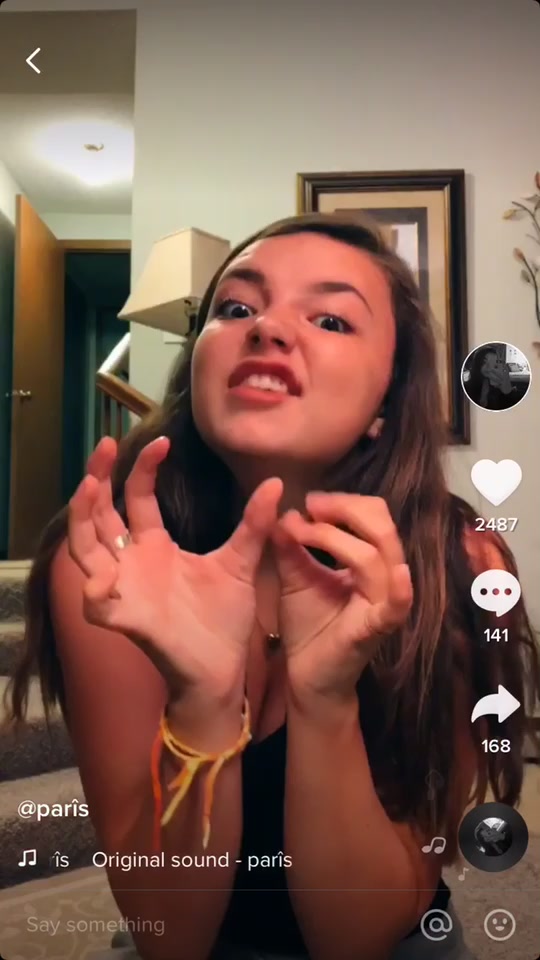@_parisxpaasch;))