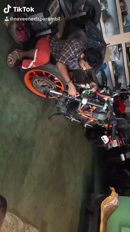 @naveenedaparambil