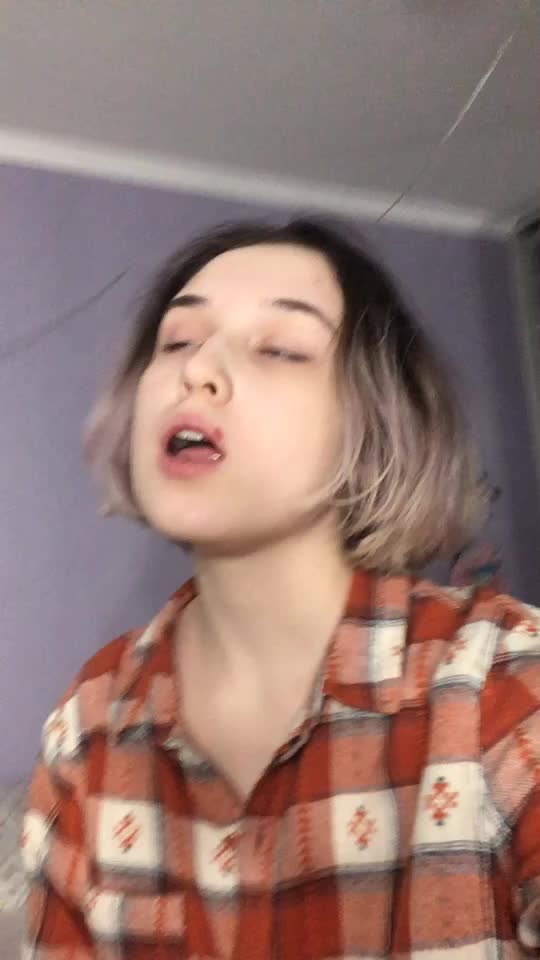 @Анастэйша