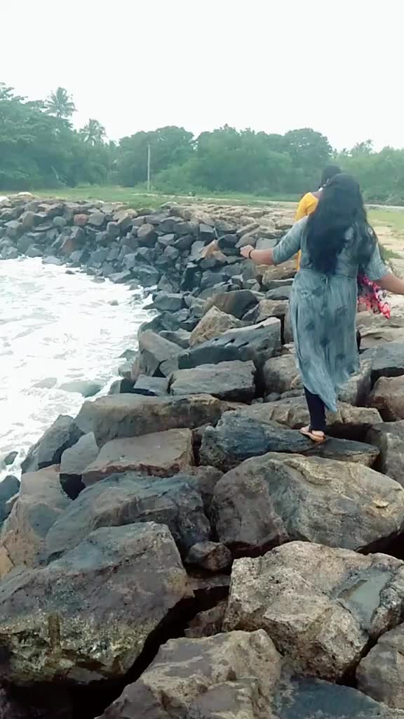 @parukutty