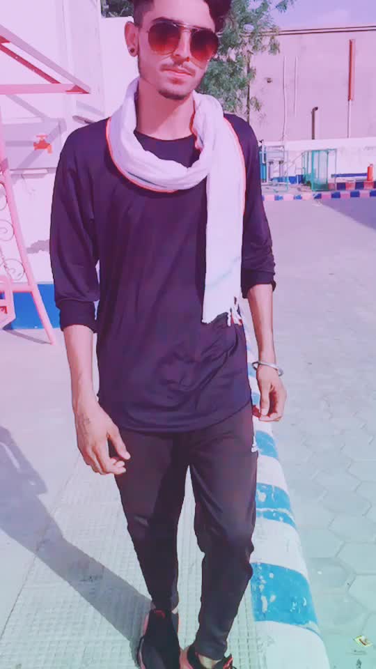 @Lucky Rana