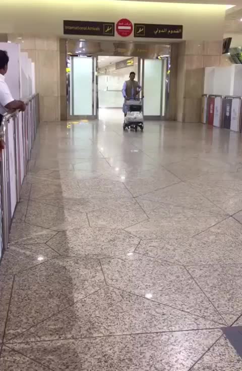 @محسن کشمیری