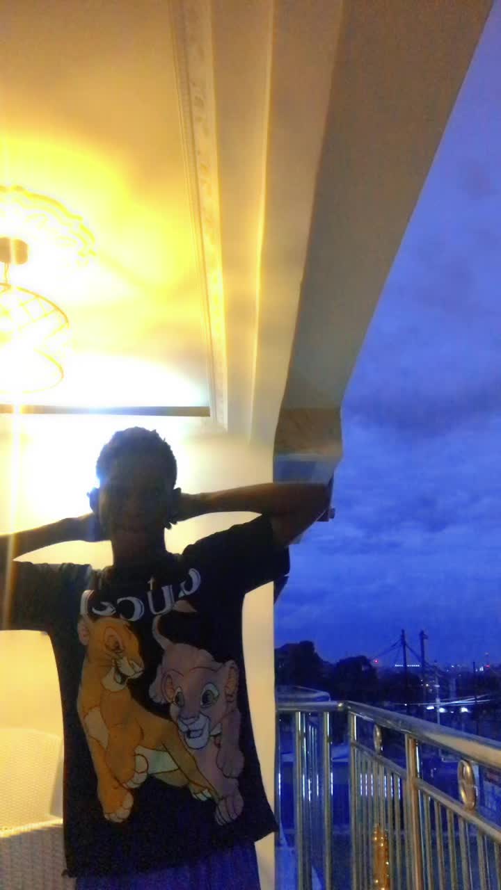 @Le roi de _87 👑🥺🇨🇩😇