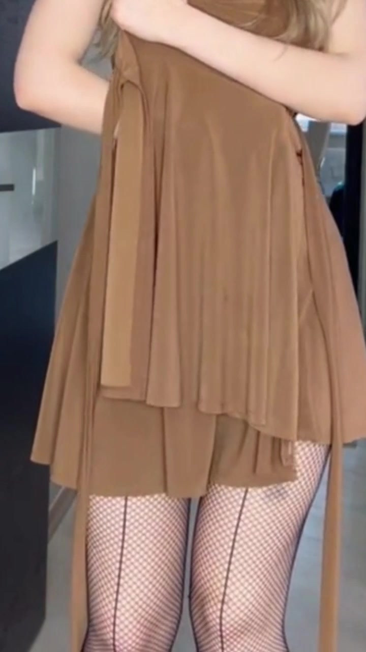 @Girls.like.nylon