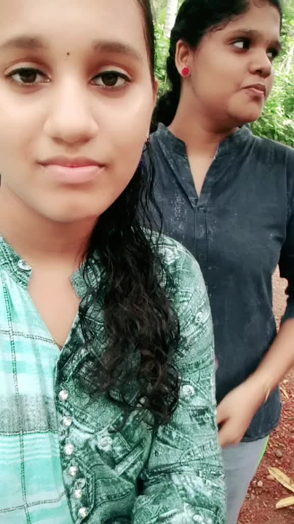 @Maluzz