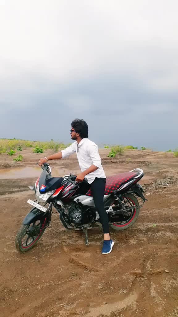 @Satish Meena