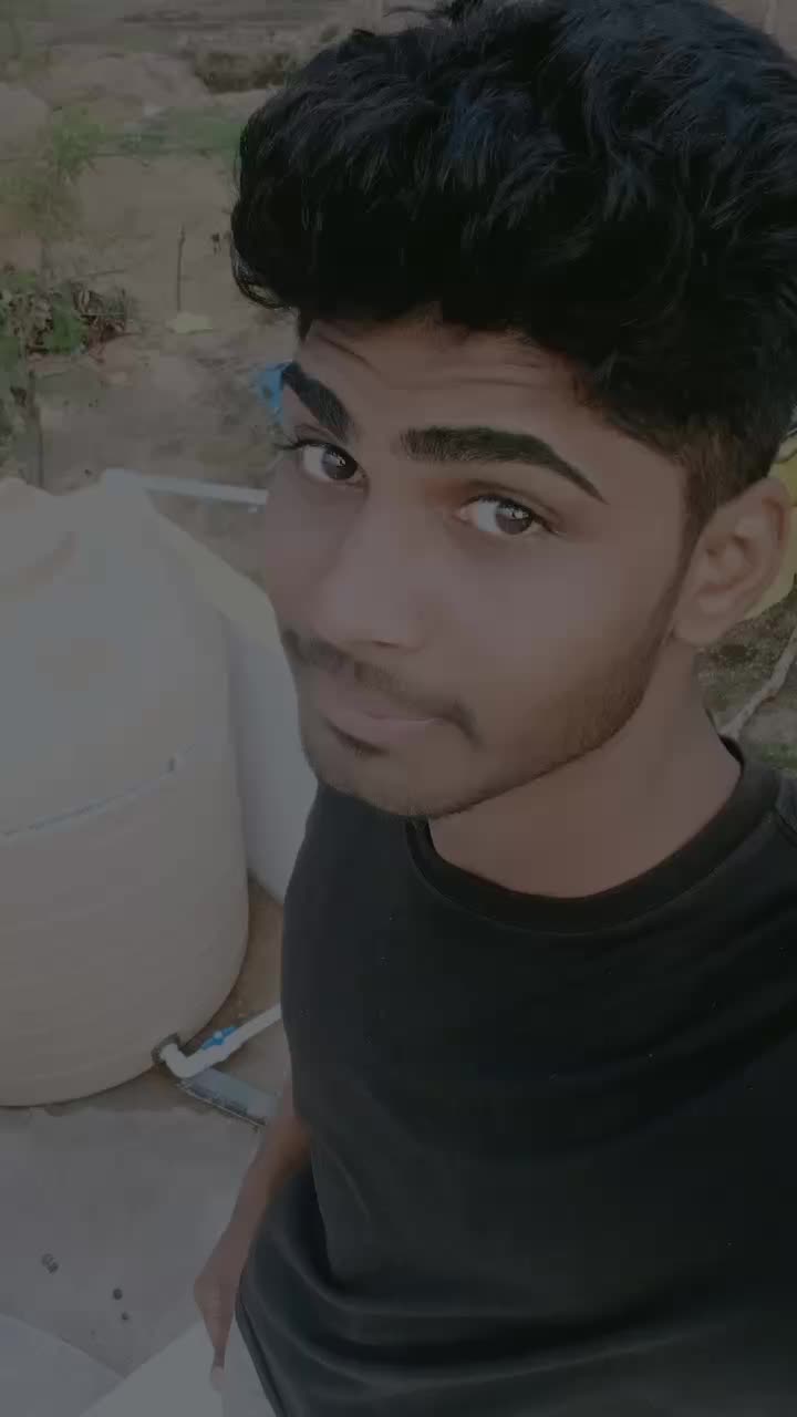@Akku😘