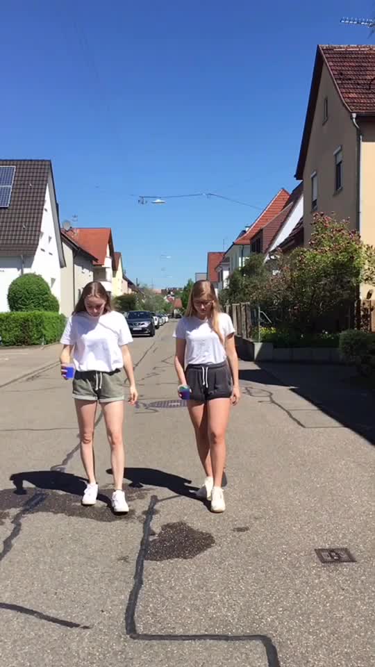 @Elisa & Lisa