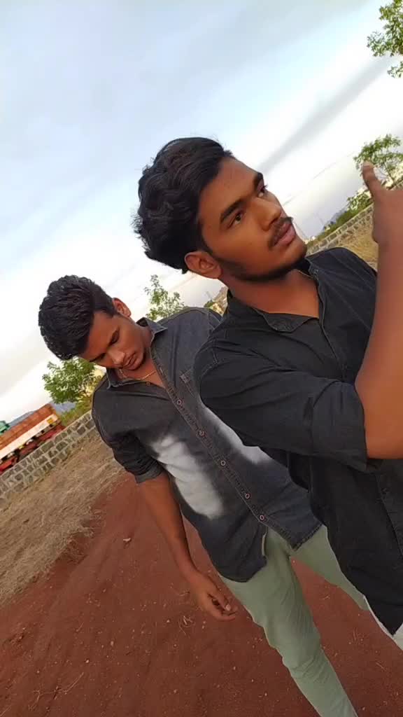 @Velan@ akil