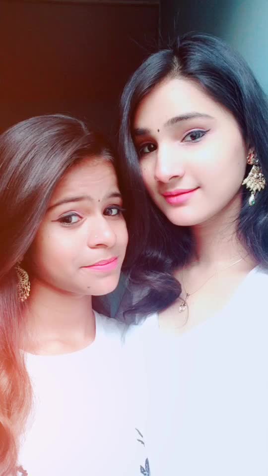 @pooja_purohit2501