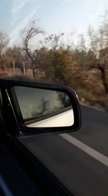 @Emoş