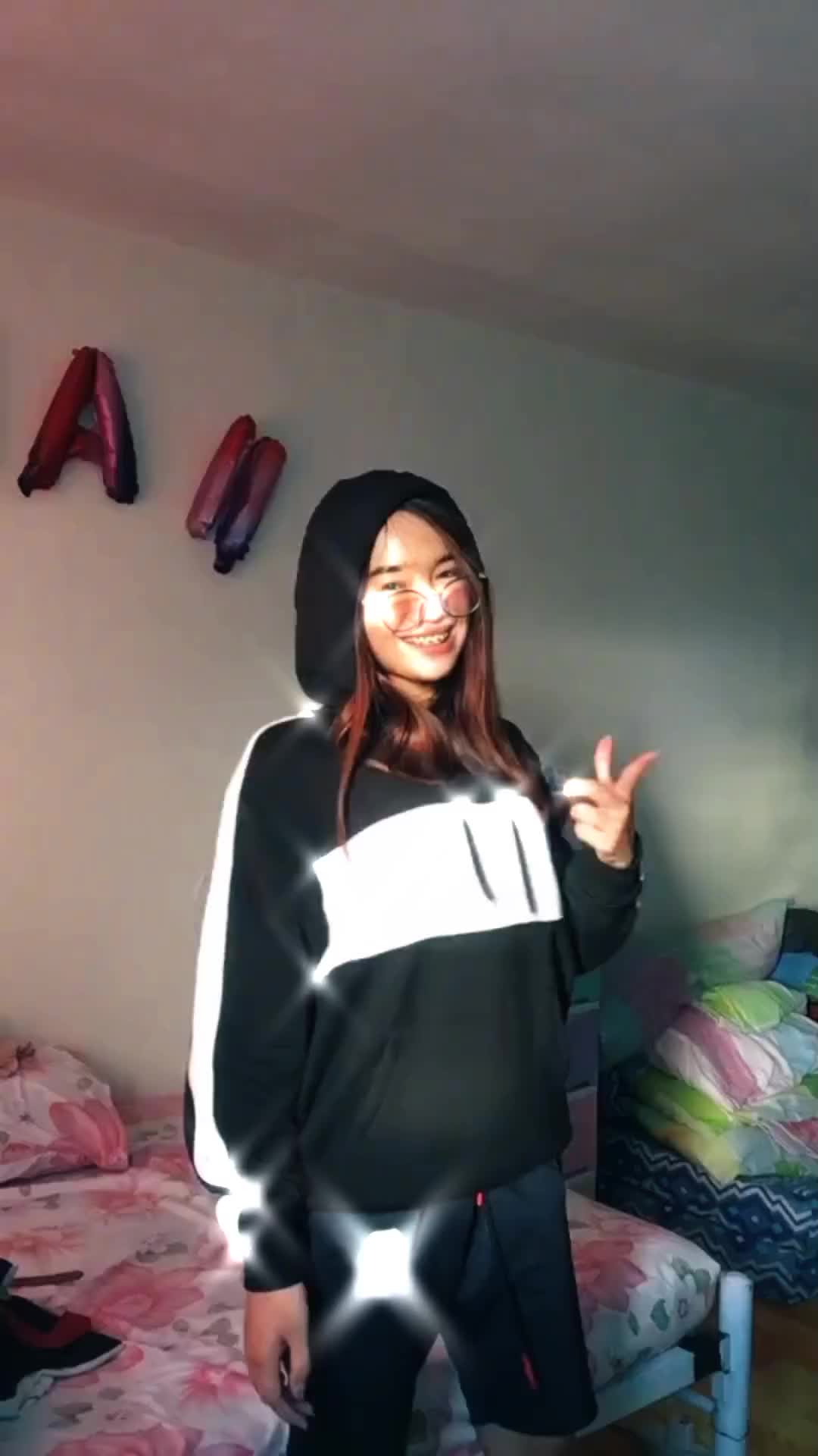 @Shopppppppeeeerrrrssss