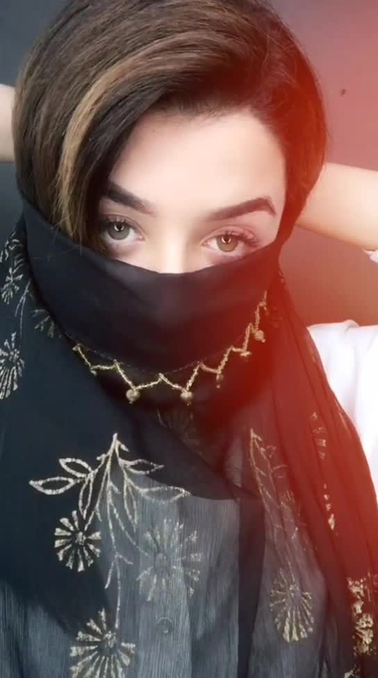 @raveka.
