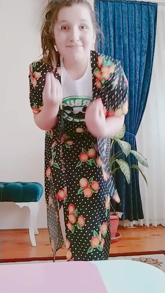 @&Ouml;znur Efil