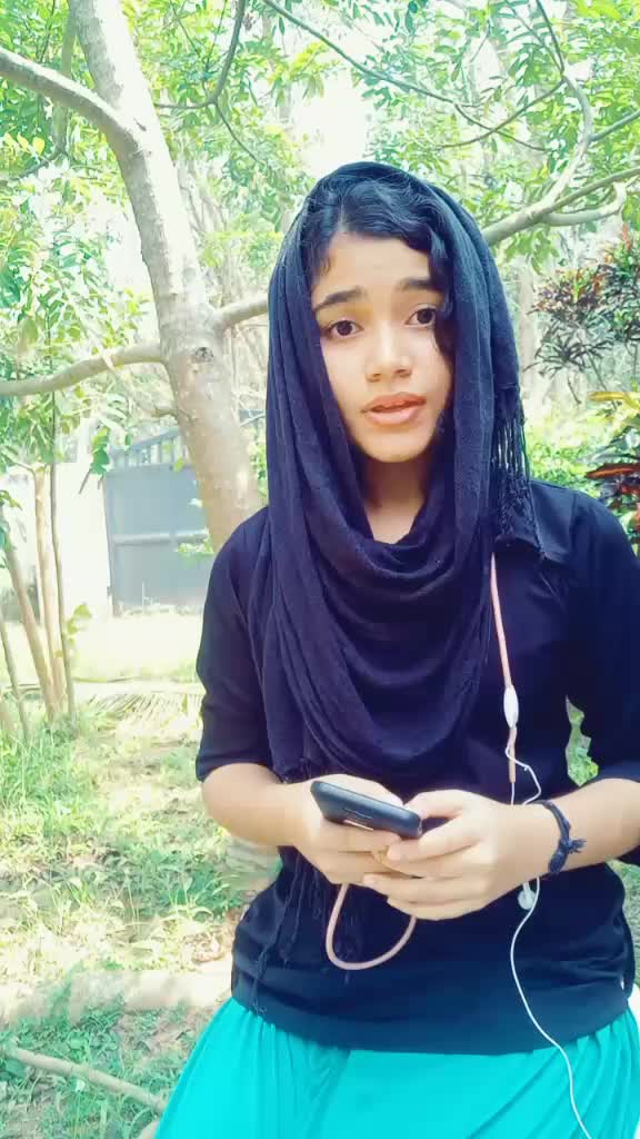 @menna_mel