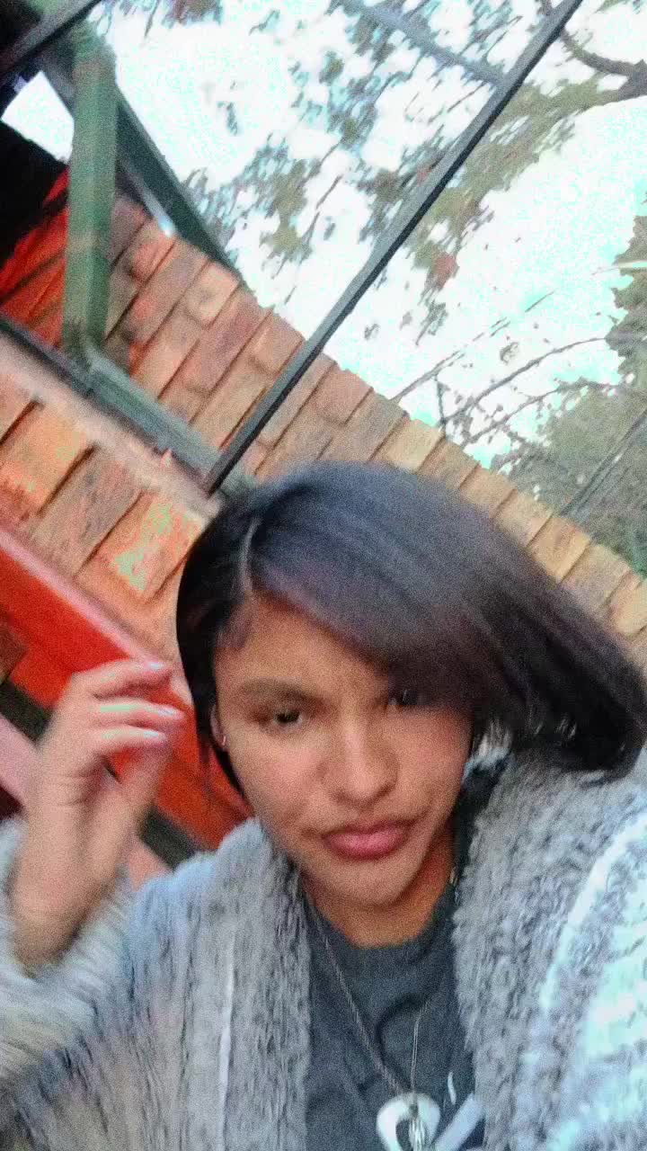 @cleonayhuman ๐งโ๏ธ