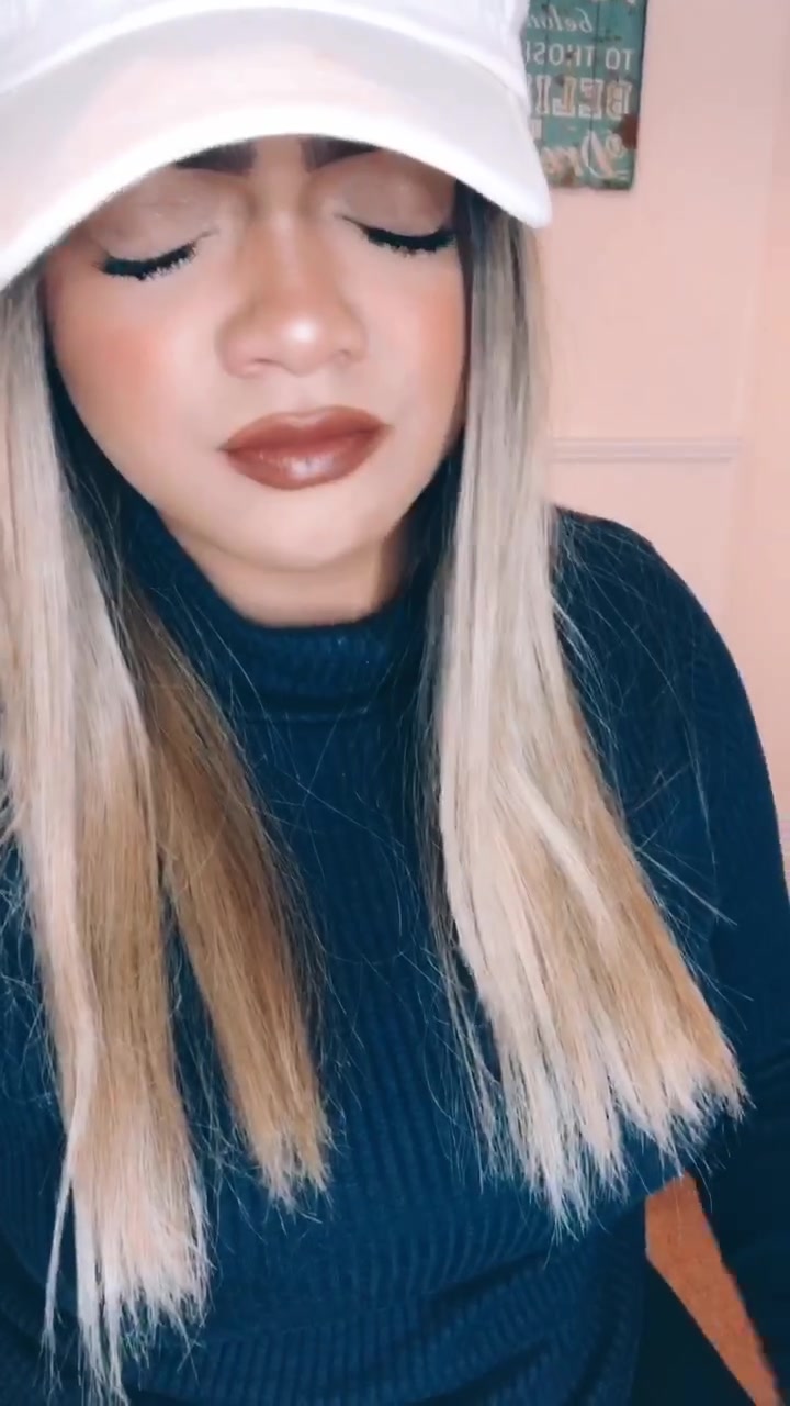 @Lily