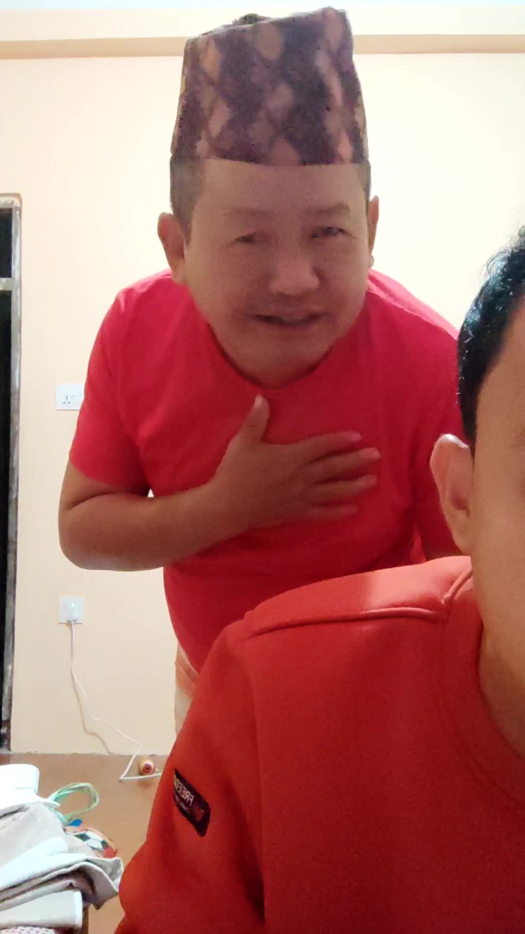 @🐷