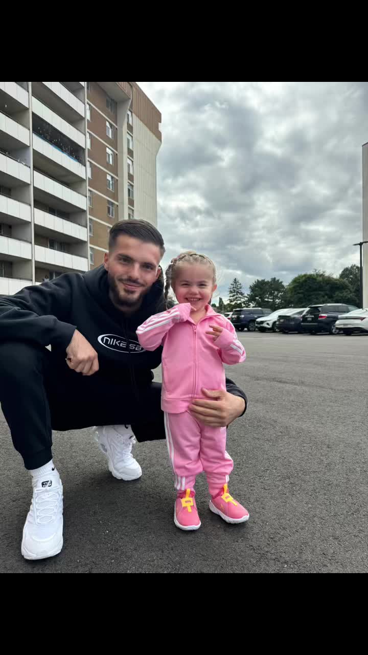 @A♾MCouplee🇨🇦🇽🇰🇦🇱
