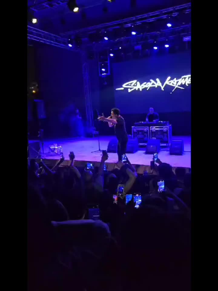 @Ali Çipilli