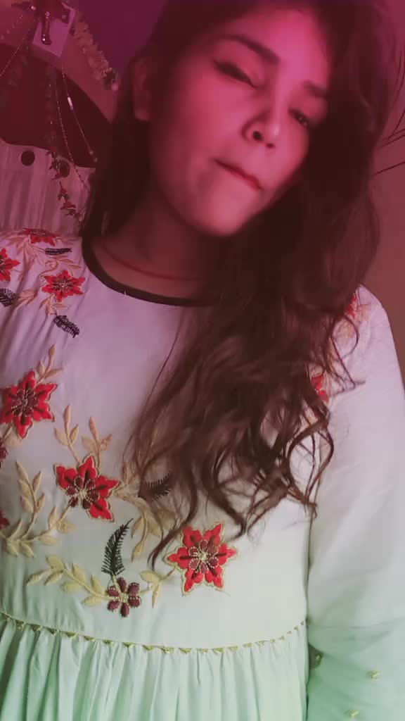 @👑 Aarti raikwar 👑